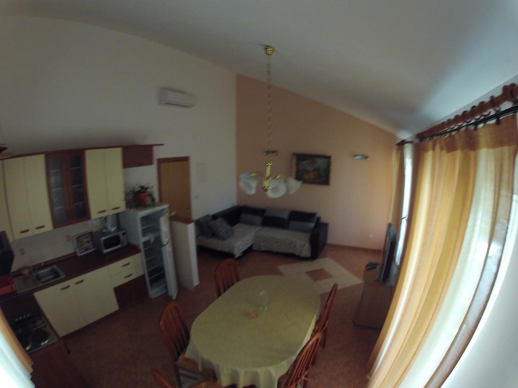 Apartments Goic Jelsa Szoba fotó